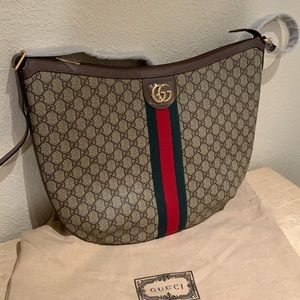 Ophidia GG Shoulder Bag